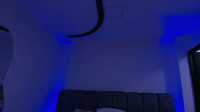 naia blessed online show from November 2025 07:01:02 PM