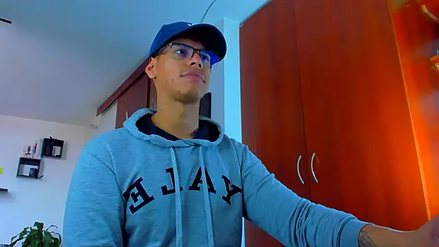  John Boy  online show from December 2024 06:42:02 PM