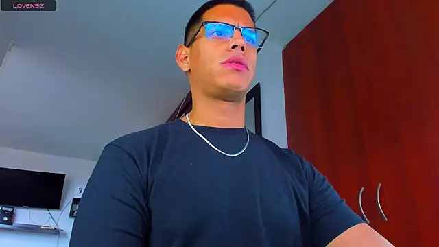  John Boy  online show from November 2025 07:03:01 PM