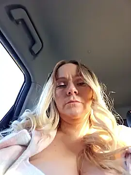 Snapshot of Bondgirl_013 chatting on November 2025 11:57:02 AM Bondgirl 013 online show from November 2025 11:57:02 AM