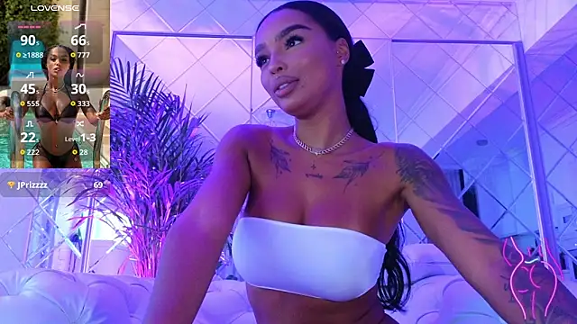 KimiBrown online show from September 2025 12:05:02 PM