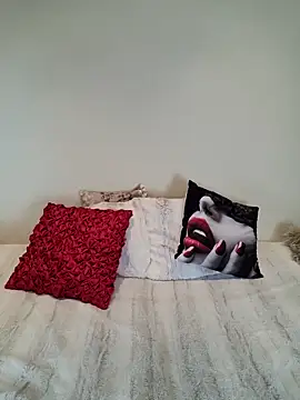 AureliaDoux online show from March 2025 03:42:02 PM