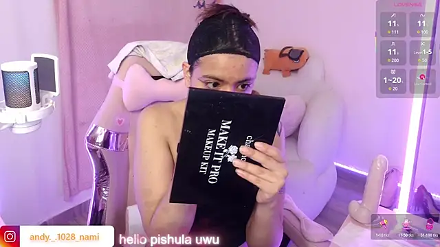 Snapshot of Nami_usagi chatting on October 2025 03:23:02 PM Nami usagi online show from October 2025 03:23:02 PM