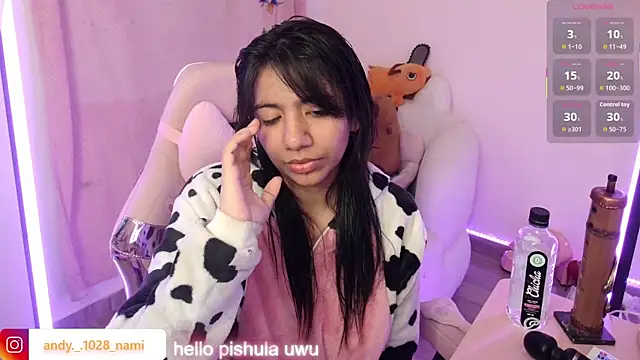 Snapshot of Nami_usagi chatting on November 2025 11:10:02 PM Nami usagi online show from November 2025 11:10:02 PM