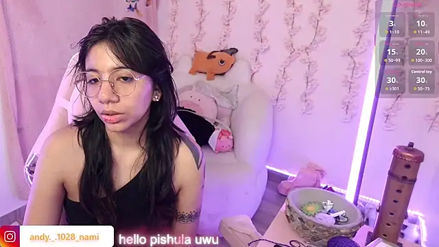 Snapshot of Nami_usagi chatting on December 2025 02:37:01 PM Nami usagi online show from December 2025 02:37:01 PM