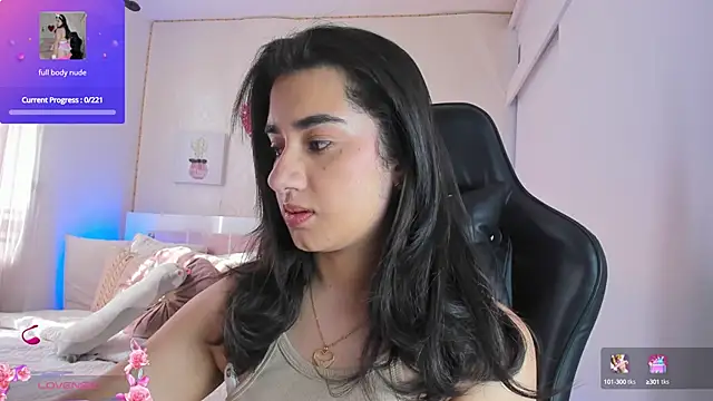 annadu011 online show from February 2025 02:13:02 PM