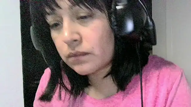 Snapshot of rosseli chatting on January 2025 07:41:01 AM rosseli online show from January 2025 07:41:01 AM