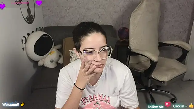 blue  moon  online show from March 2025 05:08:02 AM