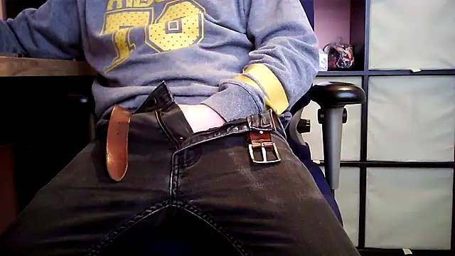 Snapshot of jimmi_xxl chatting on February 2025 11:06:02 AM jimmi xxl online show from February 2025 11:06:02 AM