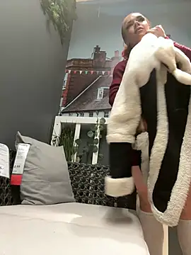 Snapshot of PennyPrincess chatting on January 2025 12:05:02 PM PennyPrincess online show from January 2025 12:05:02 PM