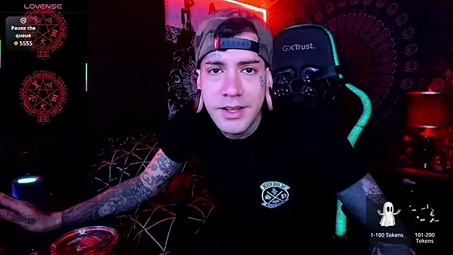 josh  ackerman online show from October 2025 10:50:02 PM