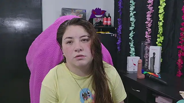 ann bronw online show from December 2025 11:59:02 AM