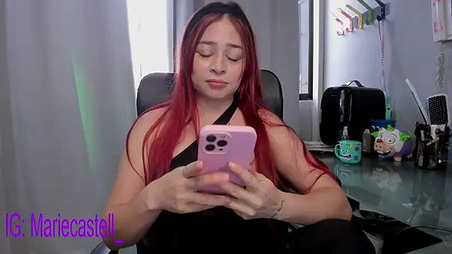 Marie Castelzc online show from December 2024 04:20:01 PM