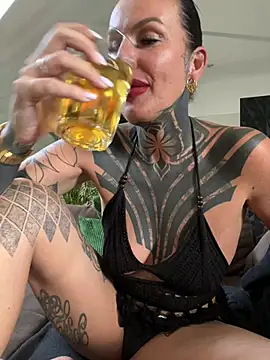 Snapshot of InkedBiitch chatting on July 2026 01:34:02 PM InkedBiitch online show from July 2026 01:34:02 PM