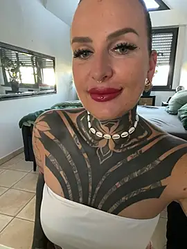 Snapshot of InkedBiitch chatting on July 2026 06:38:02 AM InkedBiitch online show from July 2026 06:38:02 AM