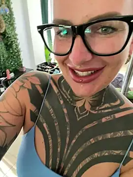 Snapshot of InkedBiitch chatting on July 2026 05:34:01 AM InkedBiitch online show from July 2026 05:34:01 AM