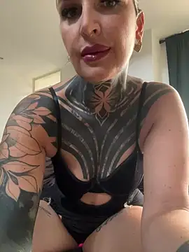 Snapshot of InkedBiitch chatting on July 2026 08:45:01 AM InkedBiitch online show from July 2026 08:45:01 AM
