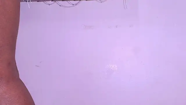 Snapshot of _ebony-queen_ chatting on September 2025 11:59:01 AM ebony-queen online show from September 2025 11:59:01 AM