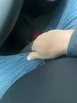 Cezar993 online show from December 2024 02:27:02 PM