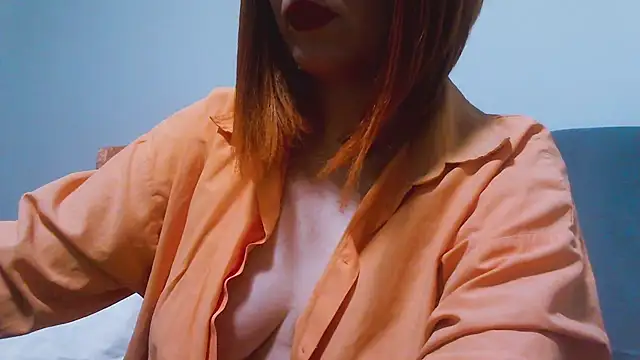 Snapshot of MashaYeah777 chatting on March 2025 04:03:01 AM MashaYeah777 online show from March 2025 04:03:01 AM