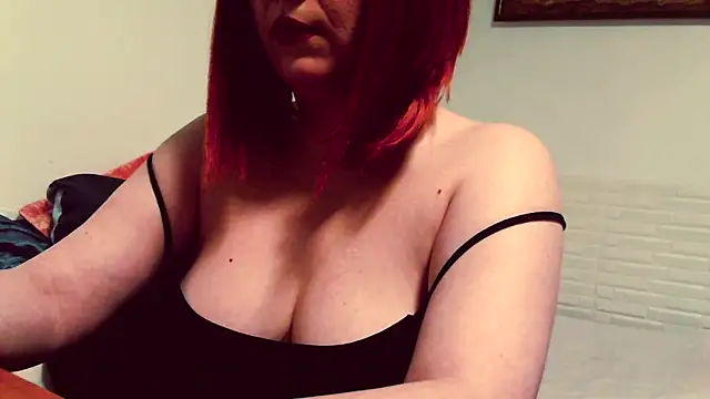 Snapshot of MashaYeah777 chatting on November 2025 09:26:02 PM MashaYeah777 online show from November 2025 09:26:02 PM