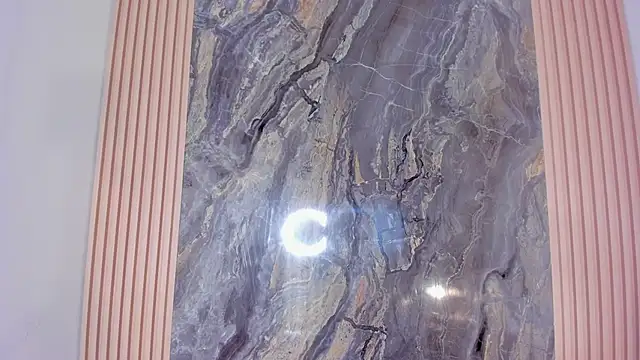 Snapshot of Rianamanson chatting on October 2025 05:00:01 PM Rianamanson online show from October 2025 05:00:01 PM