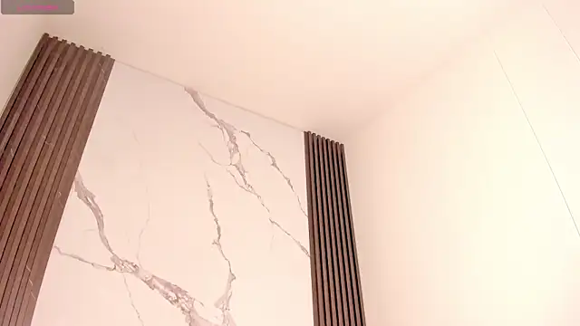 Snapshot of Rianamanson chatting on November 2025 06:01:01 AM Rianamanson online show from November 2025 06:01:01 AM