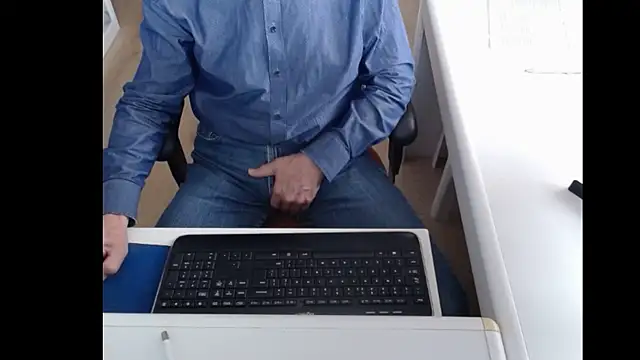 dutchpornking online show from March 2025 08:40:01 AM