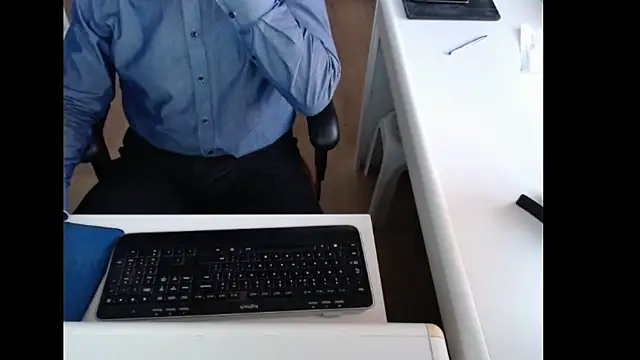 dutchpornking online show from December 2025 07:56:02 AM