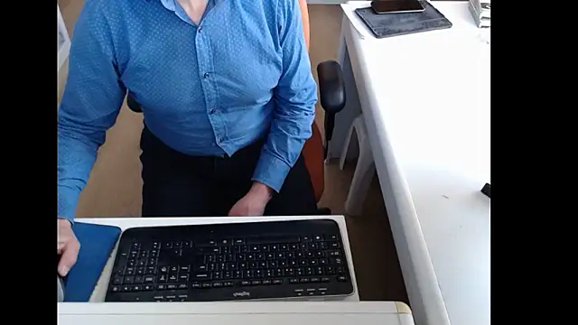 dutchpornking online show from February 2026 08:51:01 AM