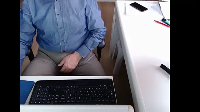 dutchpornking online show from February 2026 07:57:02 AM