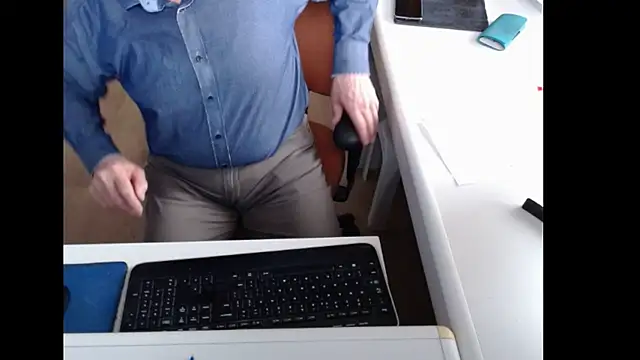 Snapshot of dutchpornking chatting on April 2026 06:05:02 AM dutchpornking online show from April 2026 06:05:02 AM