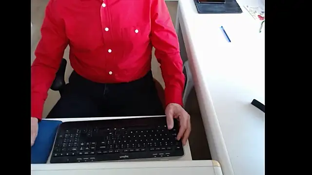 Snapshot of dutchpornking chatting on May 2026 05:37:02 AM dutchpornking online show from May 2026 05:37:02 AM