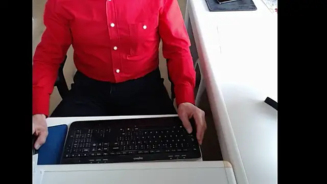 Snapshot of dutchpornking chatting on May 2026 05:36:02 AM dutchpornking online show from May 2026 05:36:02 AM