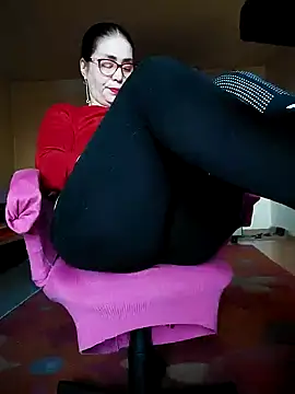 Chriss Tinaa online show from January 2025 06:33:01 AM