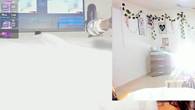 sofi velez online show from November 2025 05:02:01 PM