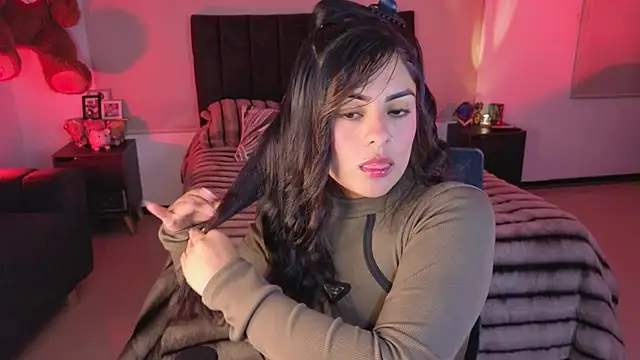 Snapshot of Catalinaa_martinez chatting on June 2026 02:16:02 AM Catalinaa martinez online show from June 2026 02:16:02 AM