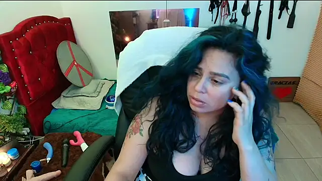 elektra 32 online show from February 2025 08:19:02 AM