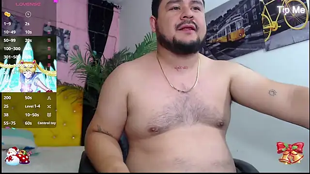 Snapshot of oso_dirty_ chatting on December 2024 05:42:01 PM oso dirty online show from December 2024 05:42:01 PM