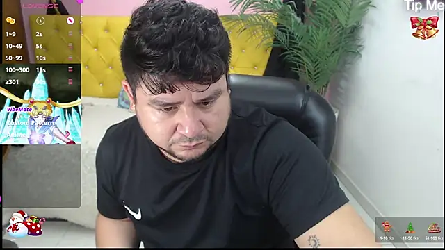 Snapshot of oso_dirty_ chatting on December 2024 05:26:02 PM oso dirty online show from December 2024 05:26:02 PM