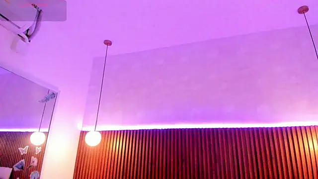 Snapshot of sofia_castrillon chatting on November 2025 12:22:02 PM sofia castrillon online show from November 2025 12:22:02 PM