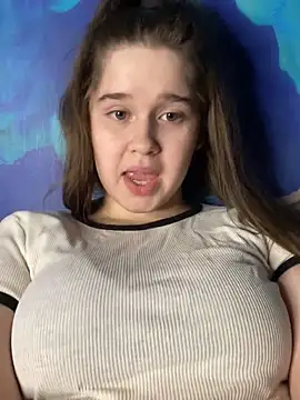 HornyGirlH online show from December 2024 11:57:01 PM