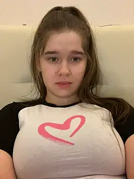 HornyGirlH online show from March 2025 10:39:02 PM