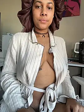 Snapshot of goddessxdreaxo chatting on September 2025 12:37:01 PM goddessxdreaxo online show from September 2025 12:37:01 PM