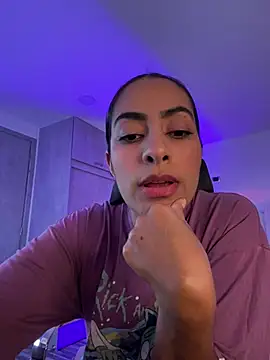 Snapshot of Brown_skin11 chatting on March 2025 11:38:02 PM Brown skin11 online show from March 2025 11:38:02 PM
