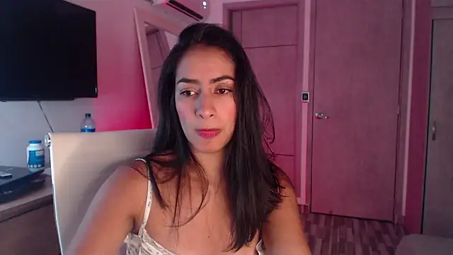 Snapshot of Brown_skin11 chatting on October 2025 11:25:01 PM Brown skin11 online show from October 2025 11:25:01 PM