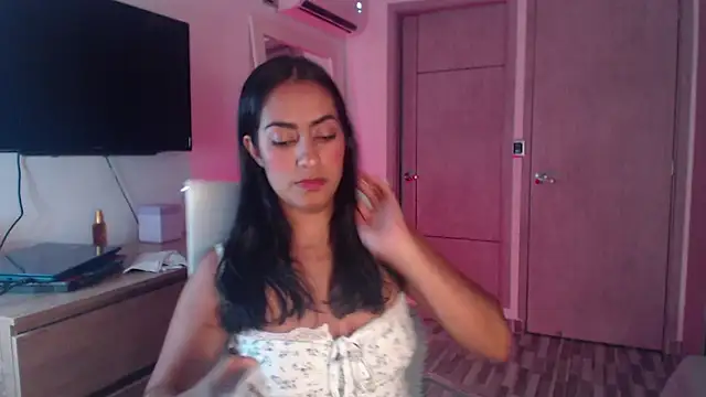 Snapshot of Brown_skin11 chatting on October 2025 09:15:02 PM Brown skin11 online show from October 2025 09:15:02 PM