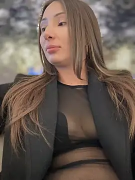 YOUR-KARINA online show from February 2025 10:04:01 AM