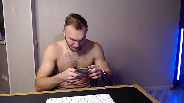 Toress1 online show from February 2025 05:03:02 PM