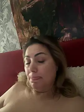 Snapshot of Emma_roqueen chatting on March 2025 10:29:02 PM Emma roqueen online show from March 2025 10:29:02 PM